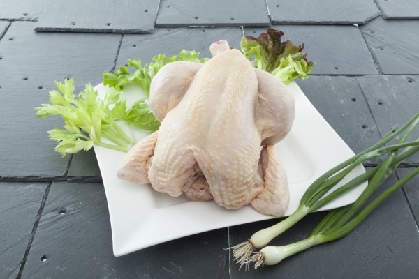 Hähnchen frisch, ganz, ca. 1,4 kg